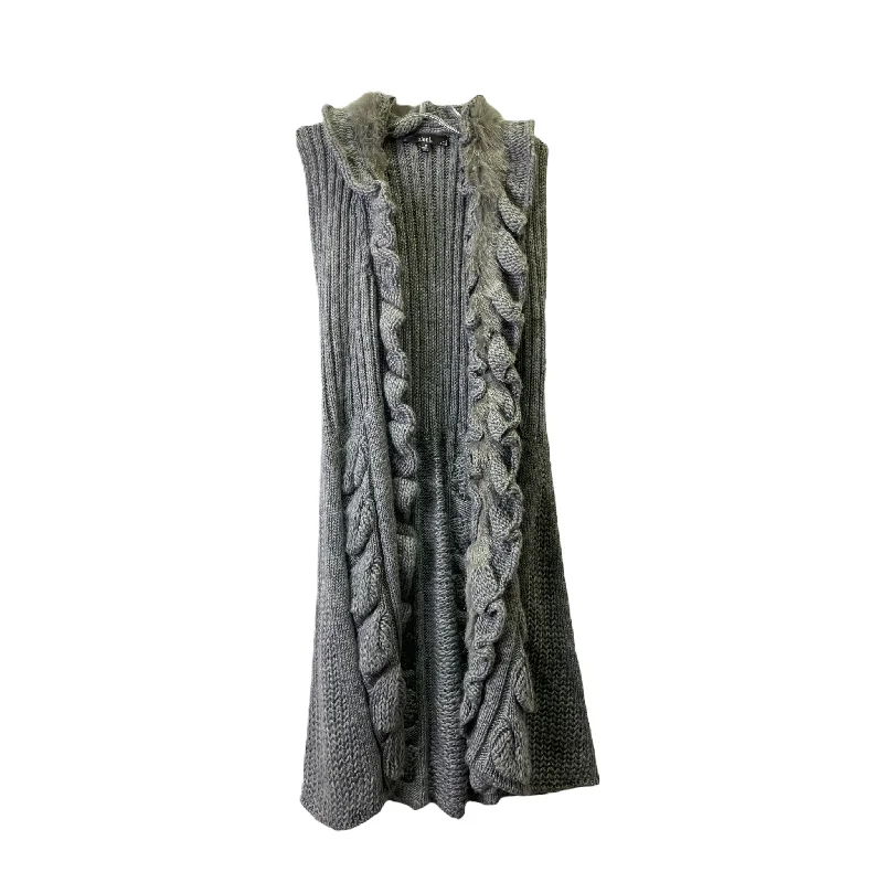 Grey Vest Sweater By Sioni, Size: M