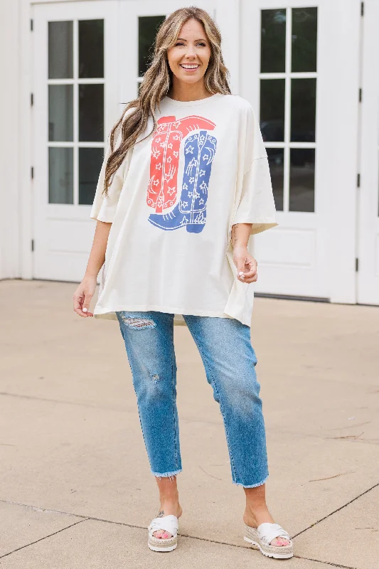 Boot Scootin Cowgirl Boyfriend Tee, Ivory