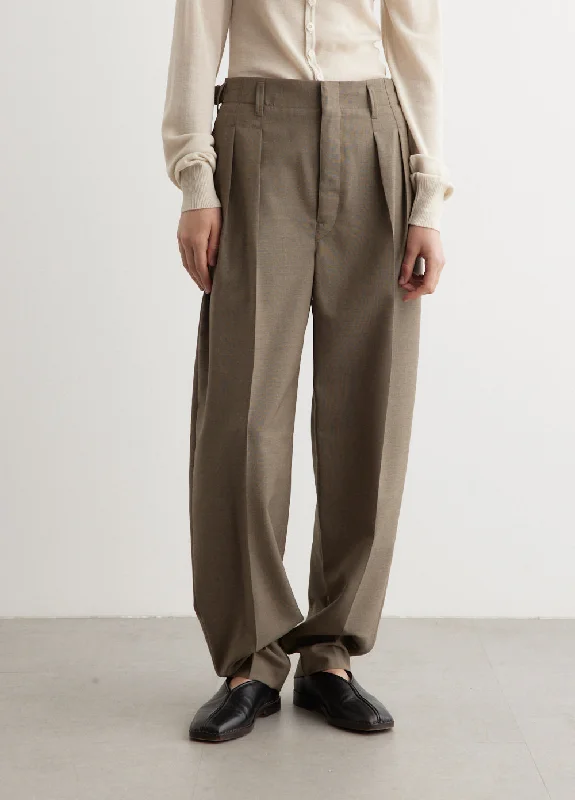 Pleated Tapered Pants