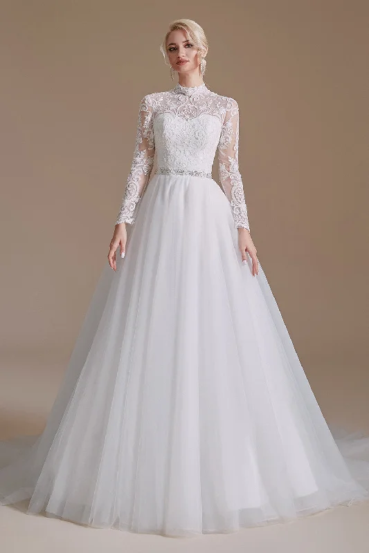 A Line Lace Appliques Long Sleeve Tulle Chapel Train Wedding Dresses